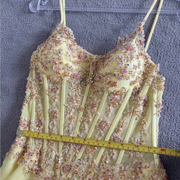 Yellow Beaded Evening Gown / Prom Dress - Picture 11 of 13